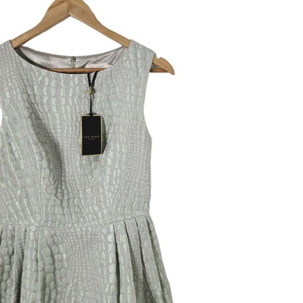 NWT 𝅺Ted Baker Kaleen Textured Jacquard Dress in Mint Green Ted Size 1/US 4 - Picture 8 of 16